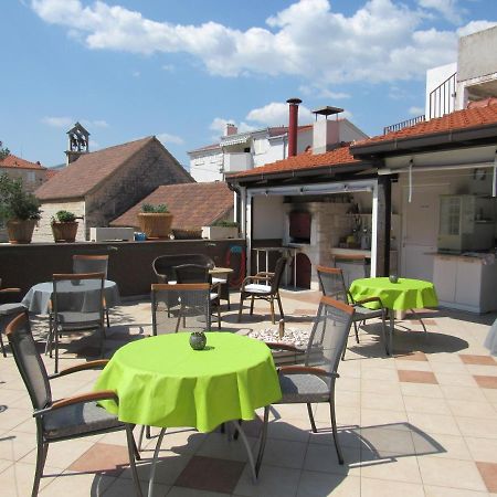 Guest House Klaudija Trogir Eksteriør bilde
