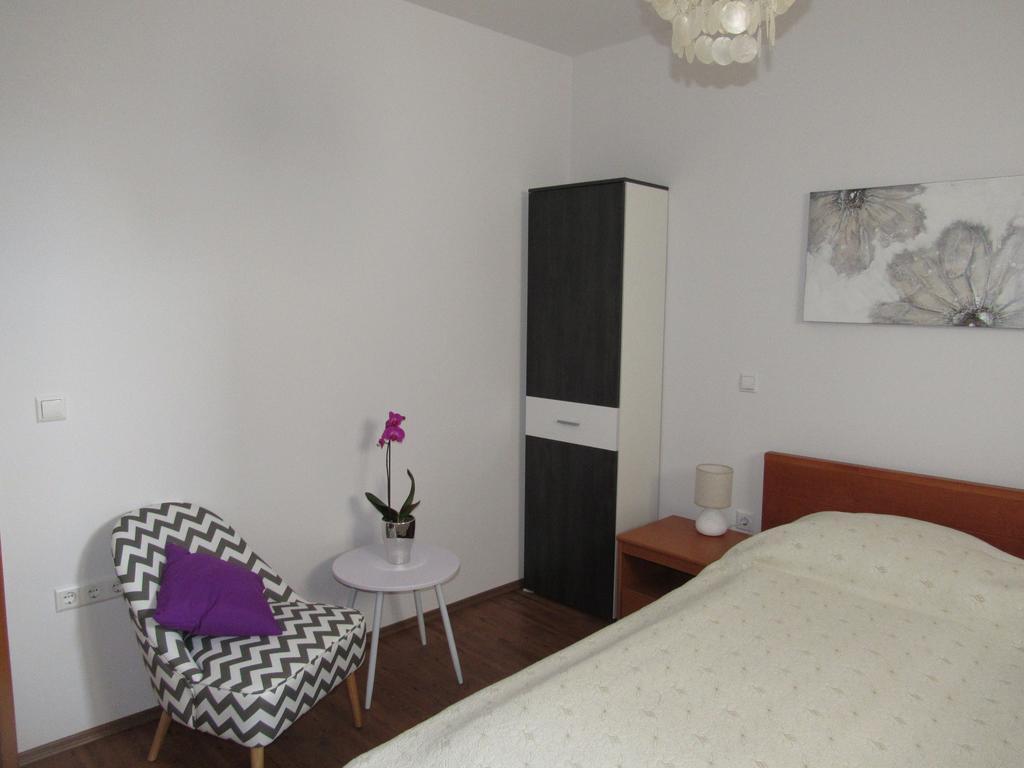 Guest House Klaudija Trogir Eksteriør bilde